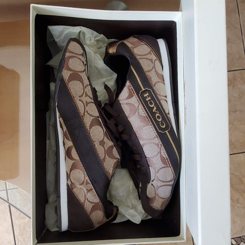Coach Athletic shoes